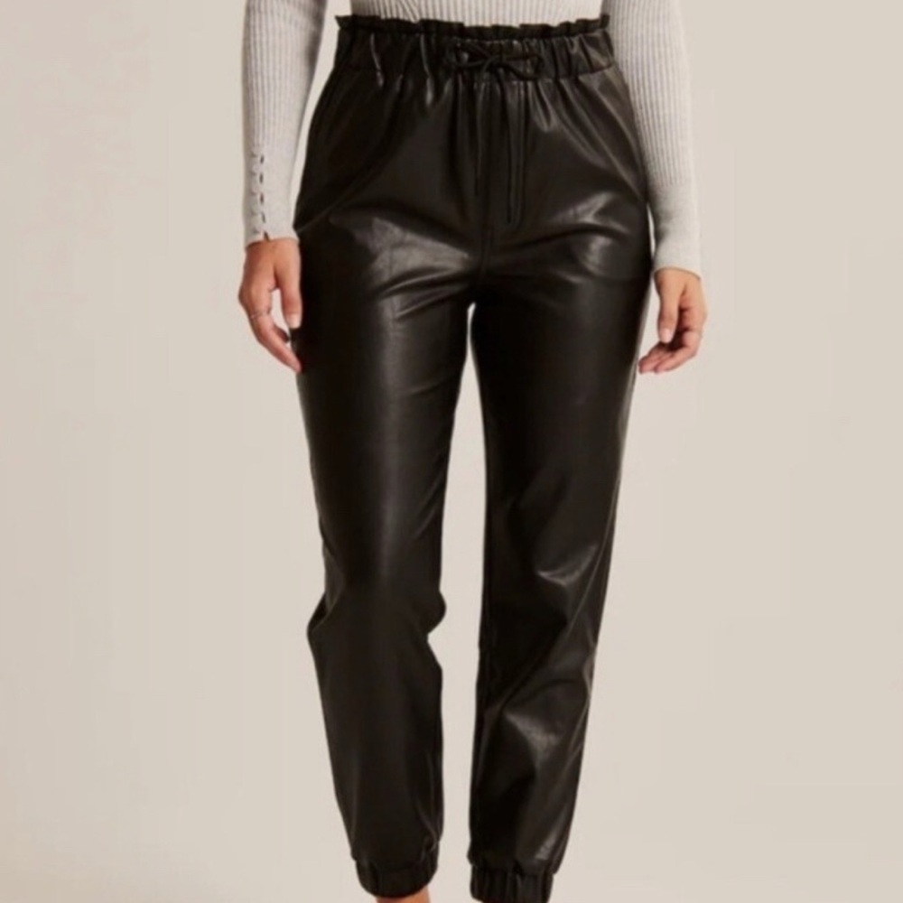 Abercrombie & Fitch Black Vegan Leather Joggers 🖤